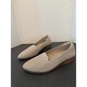 Skechers Cleo Beige Rhinestone Knit Comfort Stretch Fit Wedge Loafer Shoes 9.5